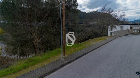 Terreno para Venda em Amarante (São Gonçalo), Madalena, Cepelos e Gatão