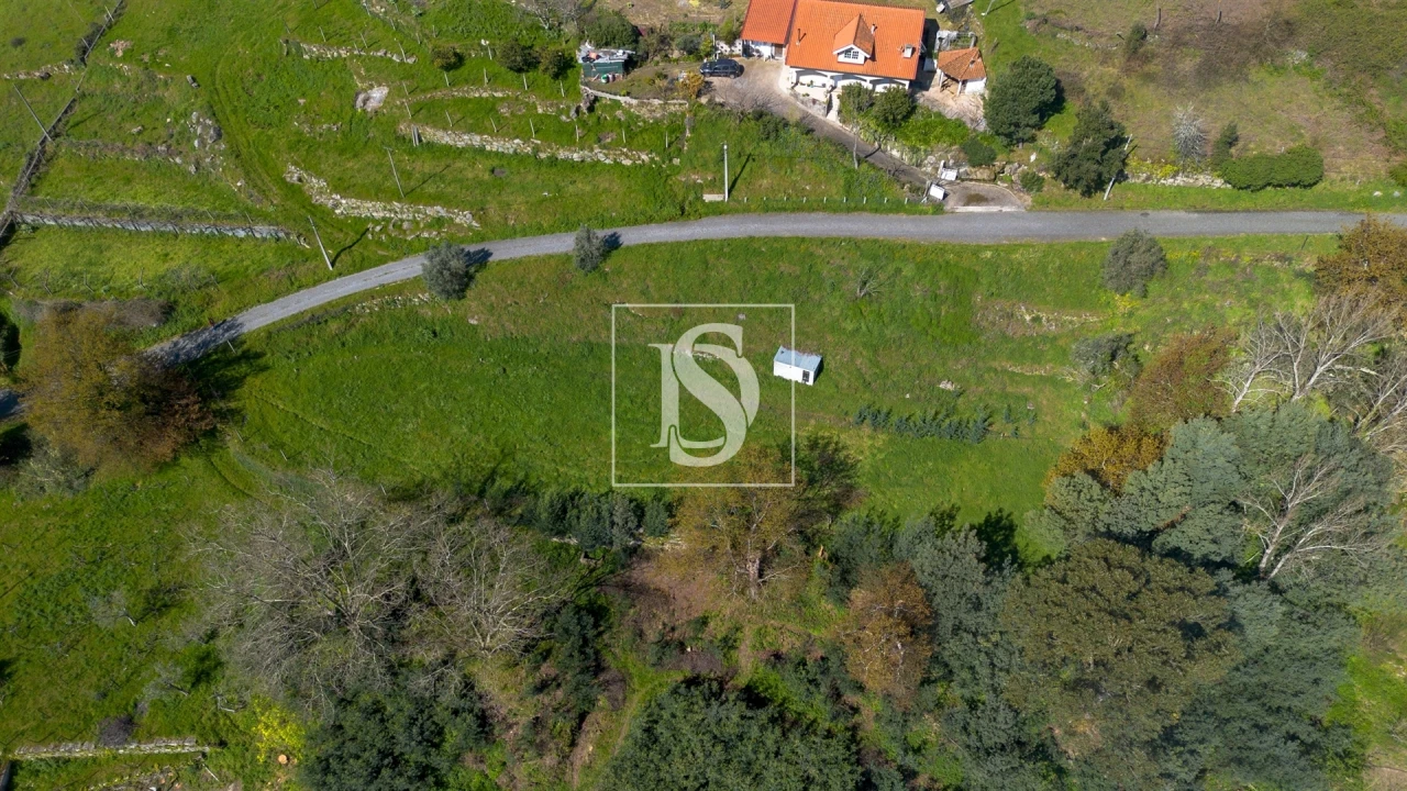 Terreno para Venda em Ancede e Ribadouro Foto 7