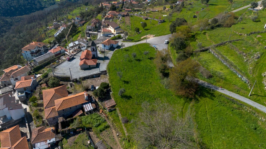Terreno para Venda em Ancede e Ribadouro Foto 11