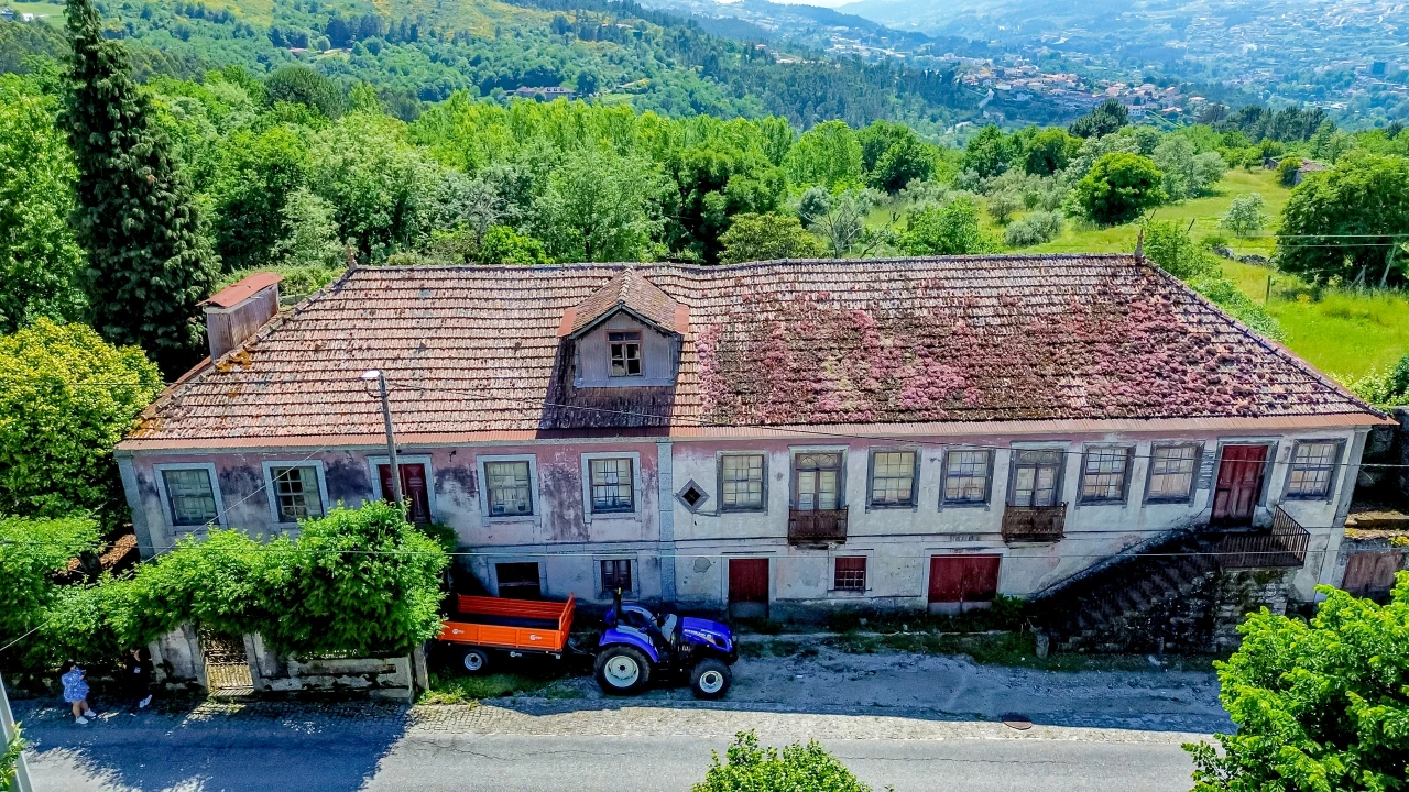 Moradia T3 para Venda em Lufrei Foto 11