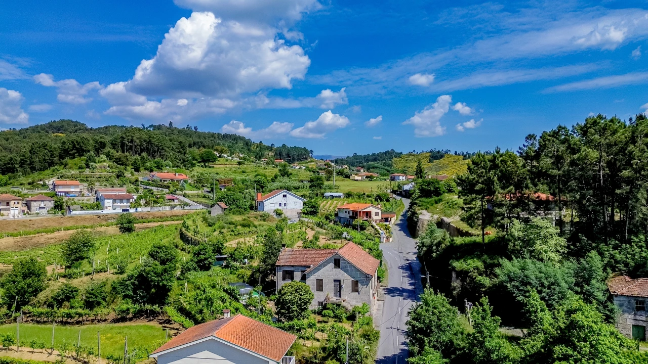 Moradia T3 para Venda em Lufrei Foto 9