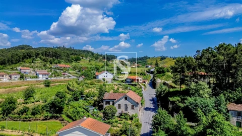 Moradia T3 para Venda em Lufrei