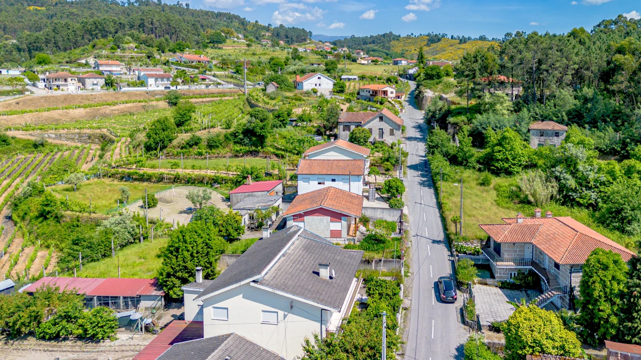 Moradia T3 para Venda em Lufrei Foto 10