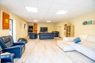 Moradia T10 para Venda em Fregim