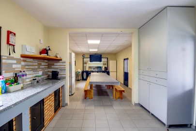 Moradia T10 para Venda em Fregim