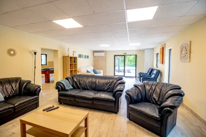 Moradia T10 para Venda em Fregim