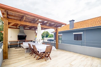 Moradia T10 para Venda em Fregim