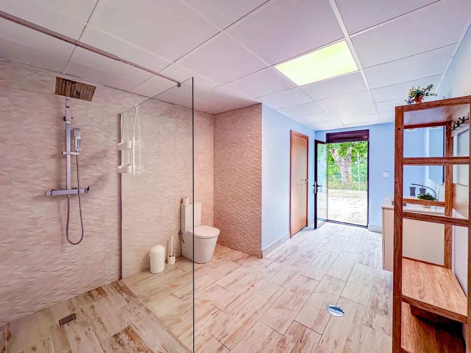 Moradia T10 para Venda em Fregim Foto 21