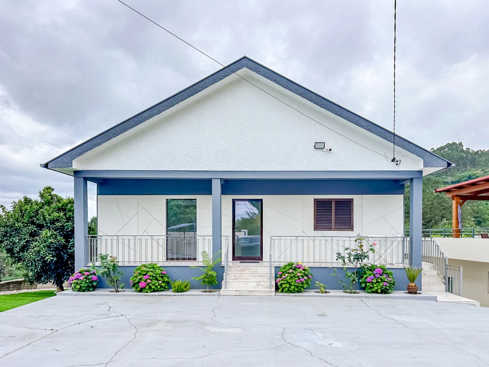 Moradia T10 para Venda em Fregim Foto 29