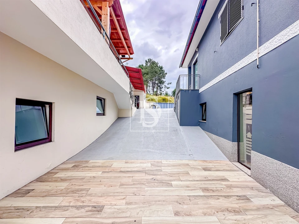Moradia T10 para Venda em Fregim Foto 55