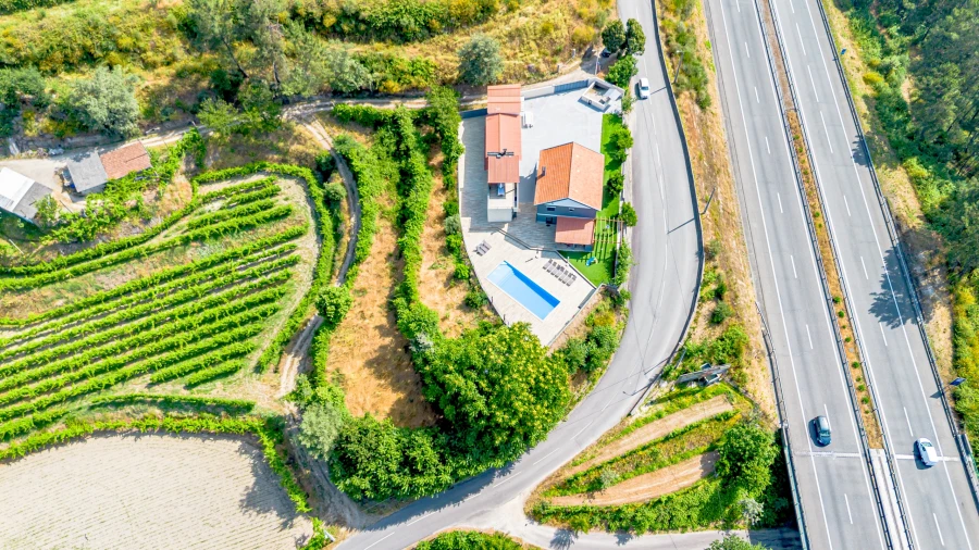 Moradia T10 para Venda em Fregim Foto 10