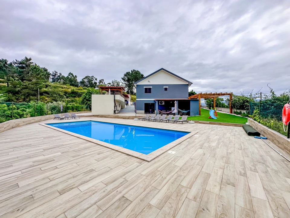 Moradia T10 para Venda em Fregim Foto 26