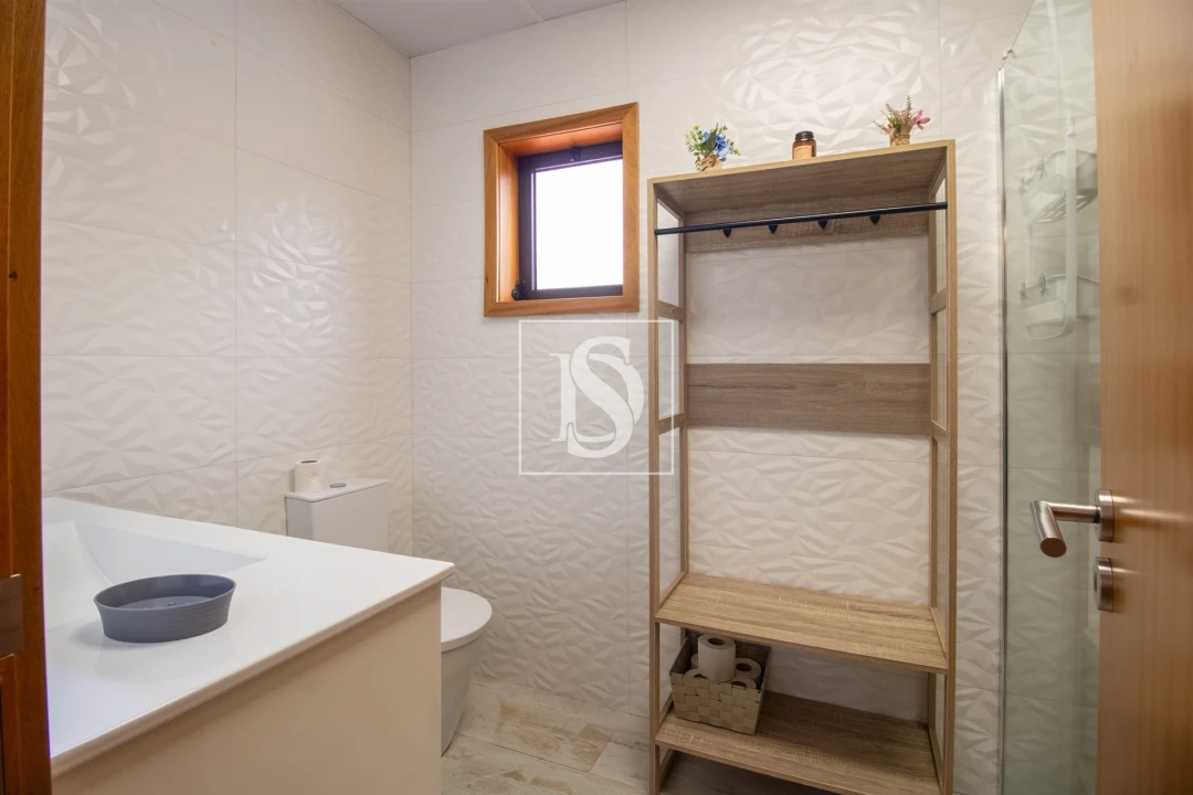 Moradia T10 para Venda em Fregim Foto 38