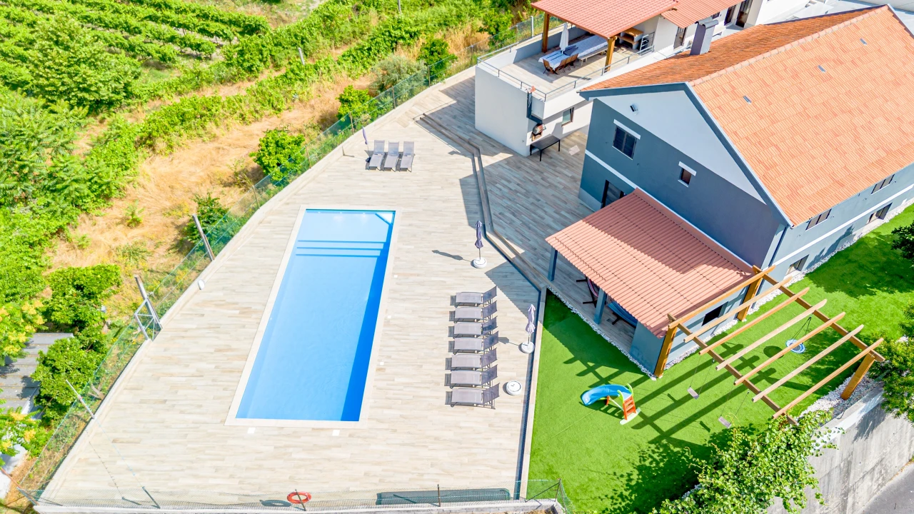 Moradia T10 para Venda em Fregim Foto 8