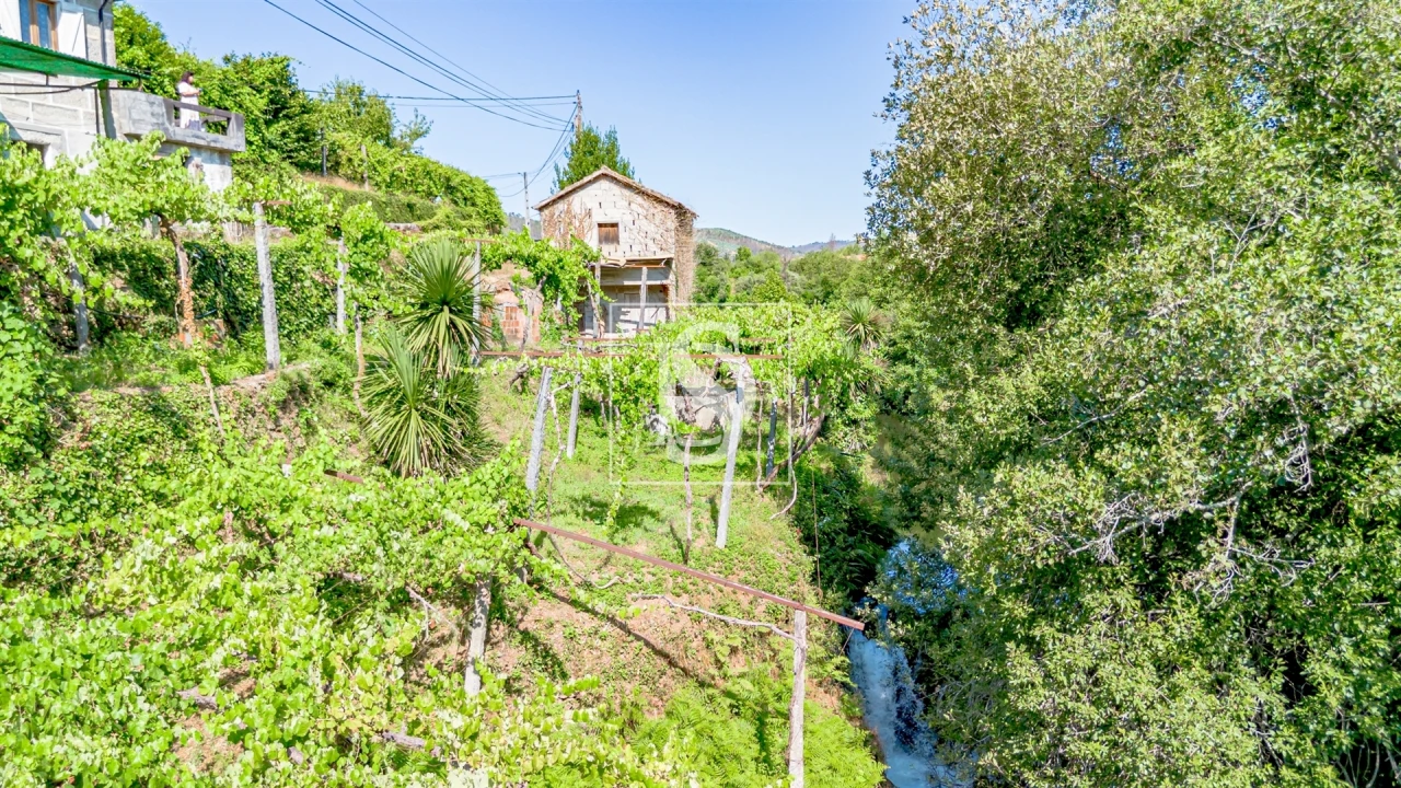Moradia T3 para Venda em Vila Garcia, Aboim e Chapa Foto 38