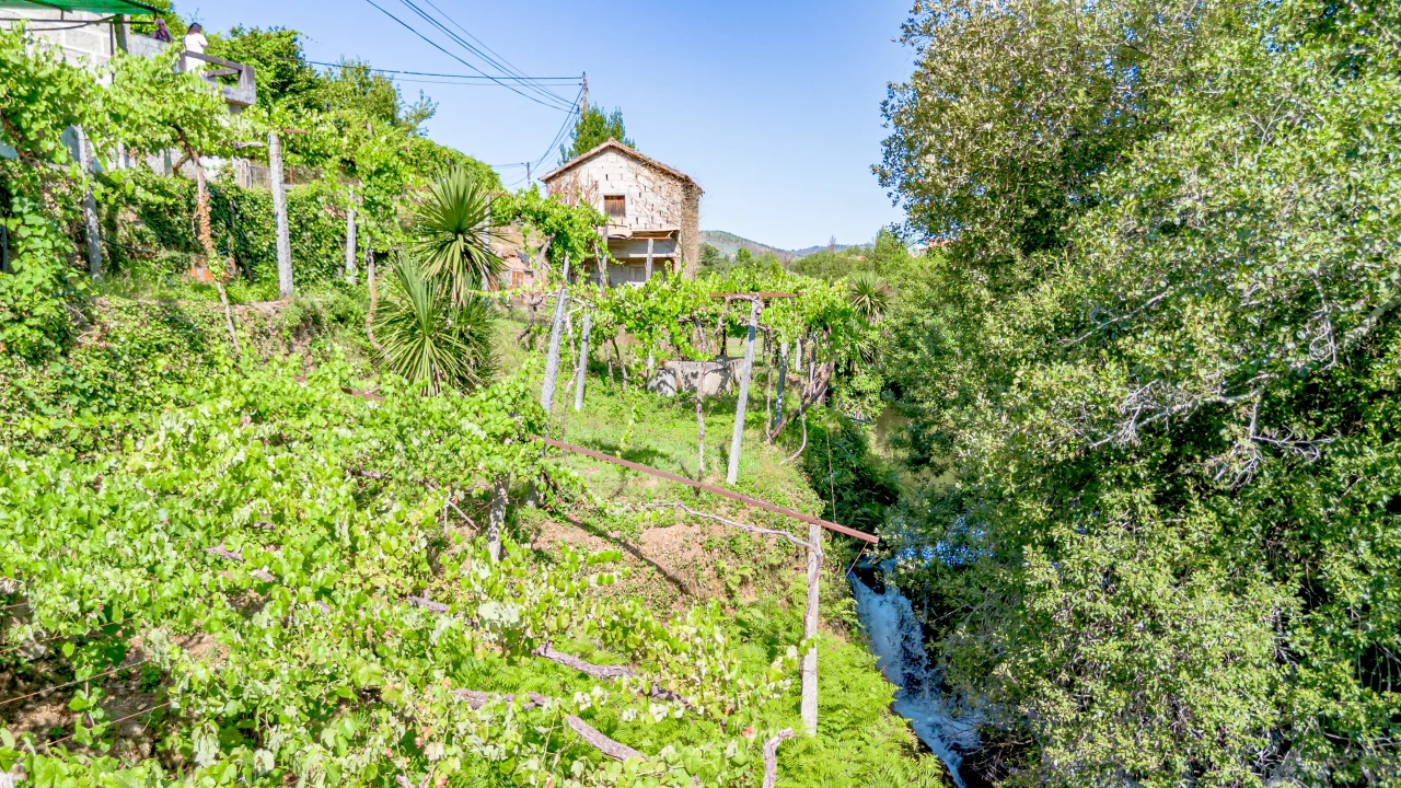 Moradia T3 para Venda em Vila Garcia, Aboim e Chapa Foto 32