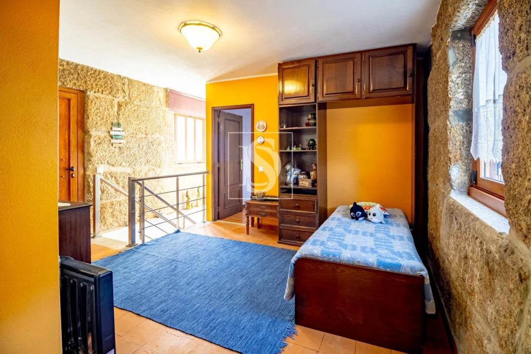 Quinta T4 para Venda em Santa Cruz do Douro e São Tomé de Covelas Foto 39