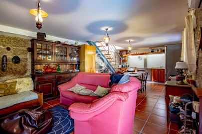 Quinta T4 para Venda em Santa Cruz do Douro e São Tomé de Covelas