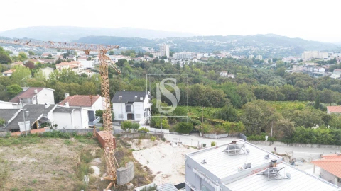Terreno para Venda em Amarante (São Gonçalo), Madalena, Cepelos e Gatão