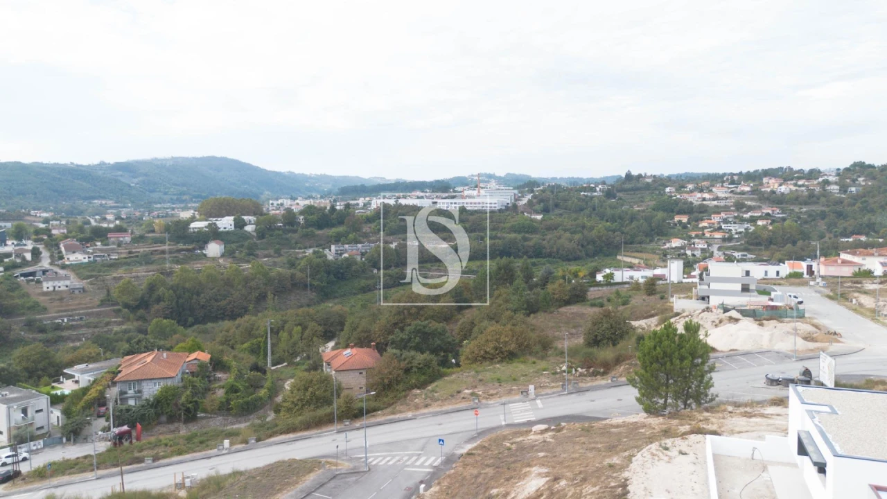 Terreno para Venda em Amarante (São Gonçalo), Madalena, Cepelos e Gatão Foto 8