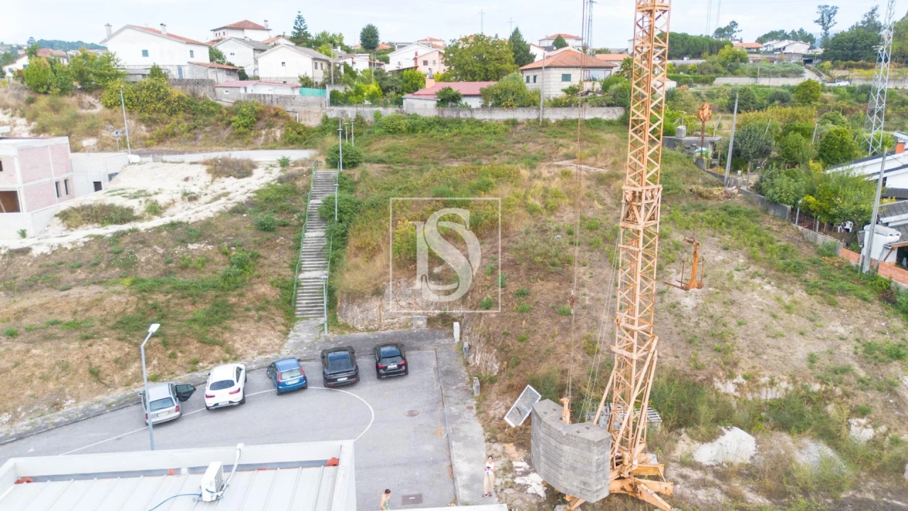 Terreno para Venda em Amarante (São Gonçalo), Madalena, Cepelos e Gatão Foto 3