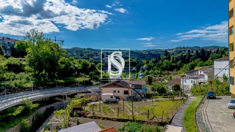 Apartamento T2 para Venda em Amarante (São Gonçalo), Madalena, Cepelos e Gatão