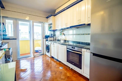 Apartamento T3 para Venda em Avões