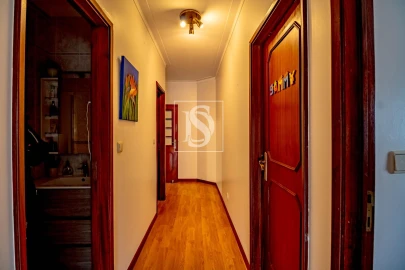 Apartamento T3 para Venda em Avões