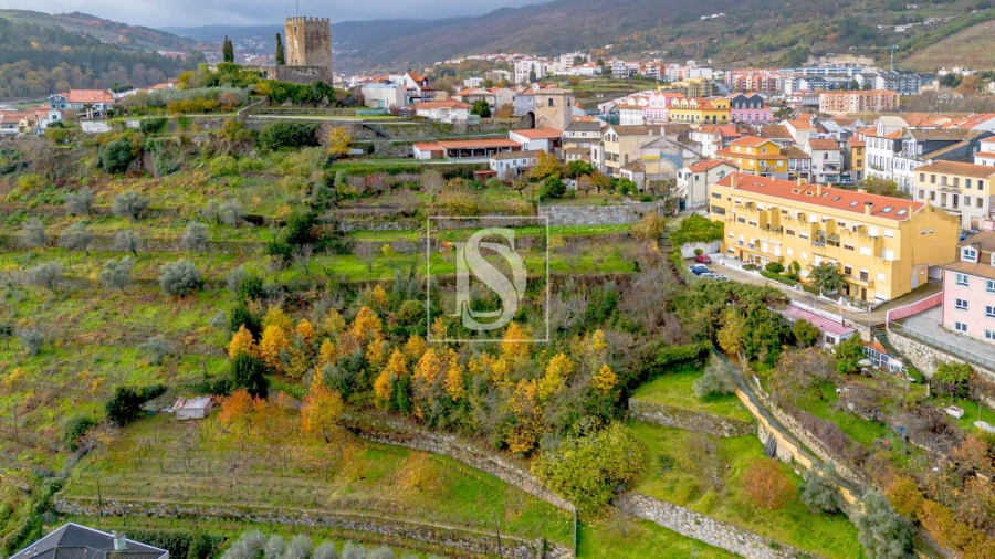 Moradia T10 para Venda em Avões Foto 20