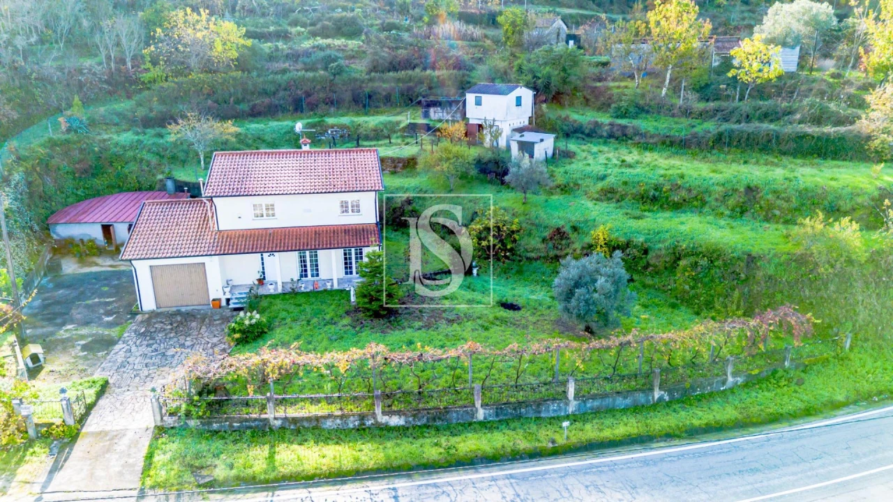 Moradia T4 para Venda em Gondar Foto 39