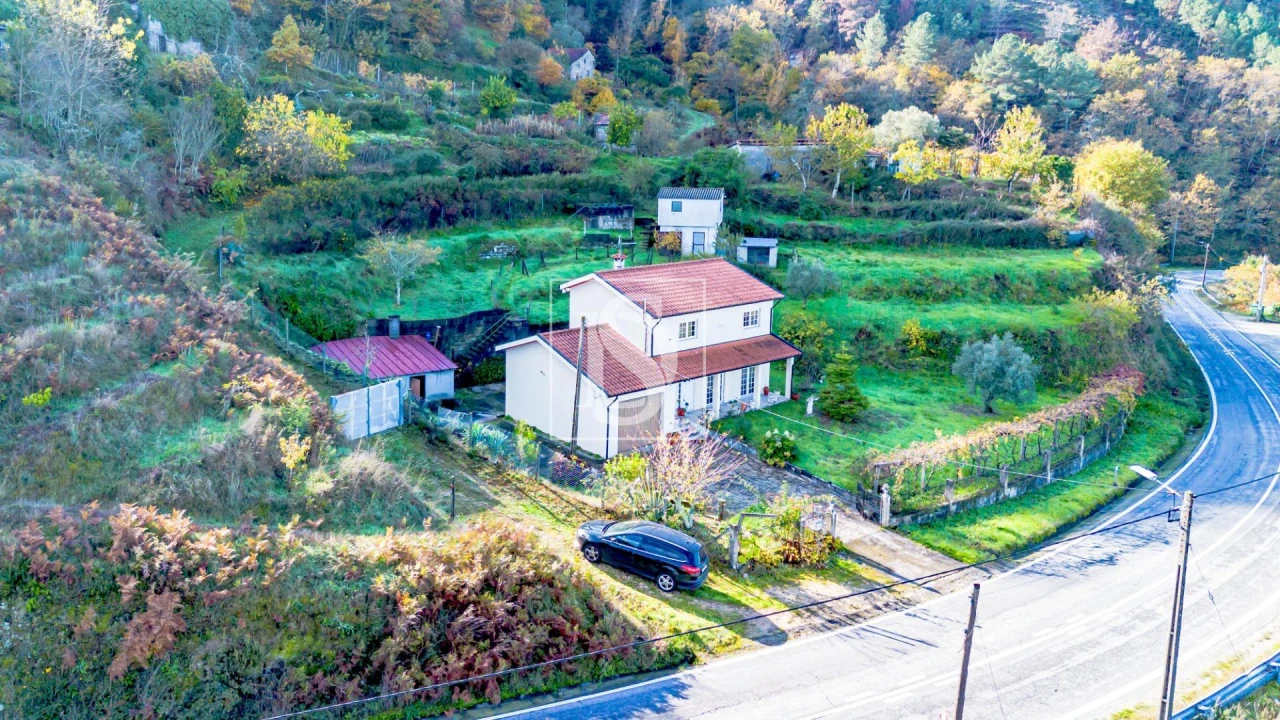 Moradia T4 para Venda em Gondar Foto 36