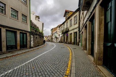 Apartamento T1 para Venda em Avões