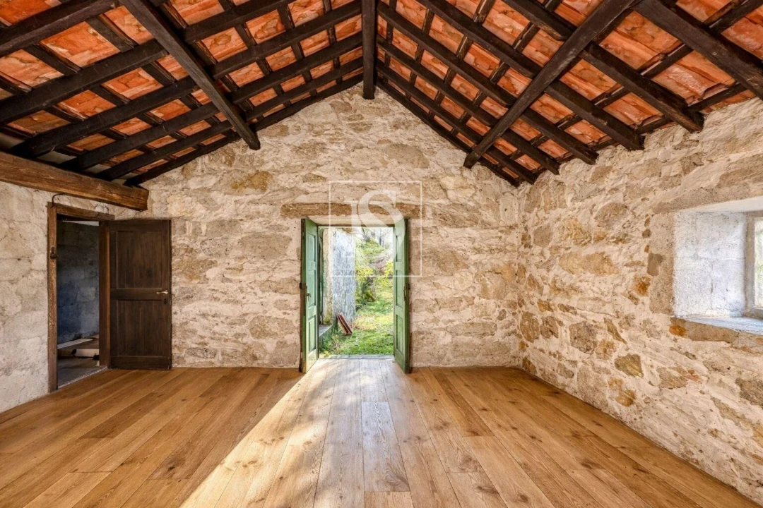 Moradia T2 para Venda em Paredes de Viadores e Manhuncelos Foto 27