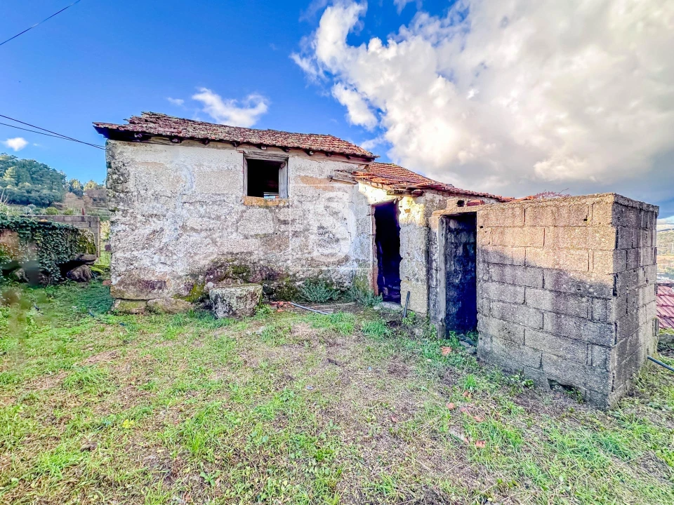 Moradia T2 para Venda em Paredes de Viadores e Manhuncelos Foto 39