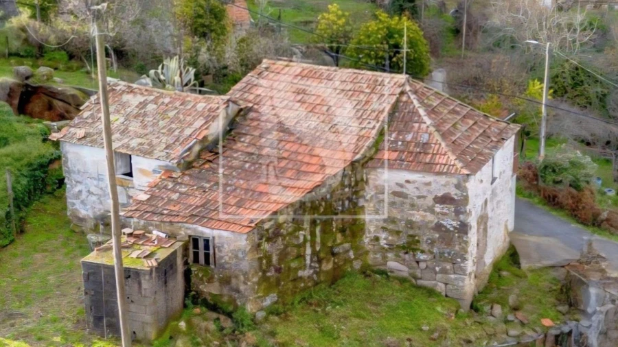 Moradia T2 para Venda em Paredes de Viadores e Manhuncelos