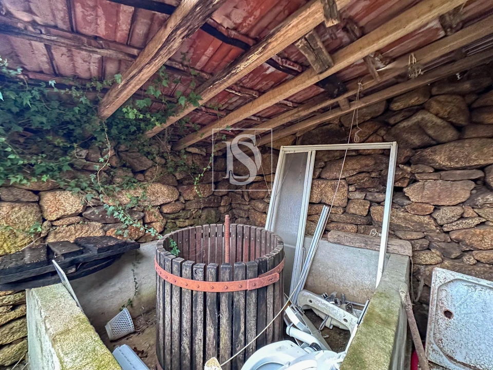 Moradia T2 para Venda em Torgueda Foto 2