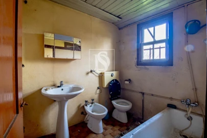 Moradia T3 para Venda em Fridão