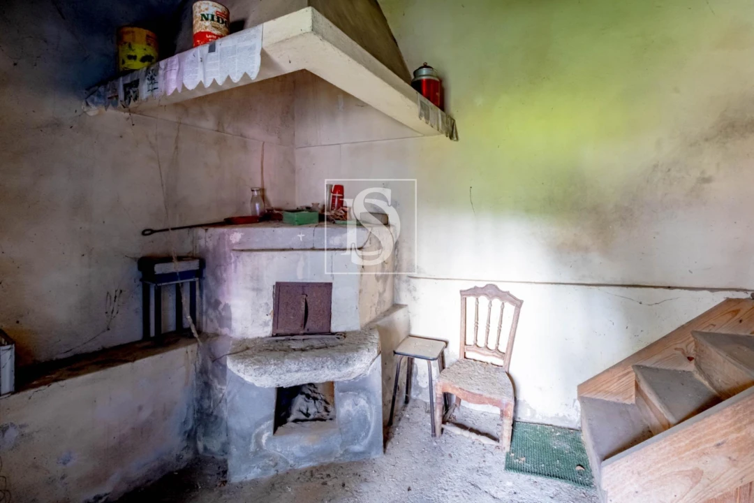 Moradia T3 para Venda em Fridão Foto 18