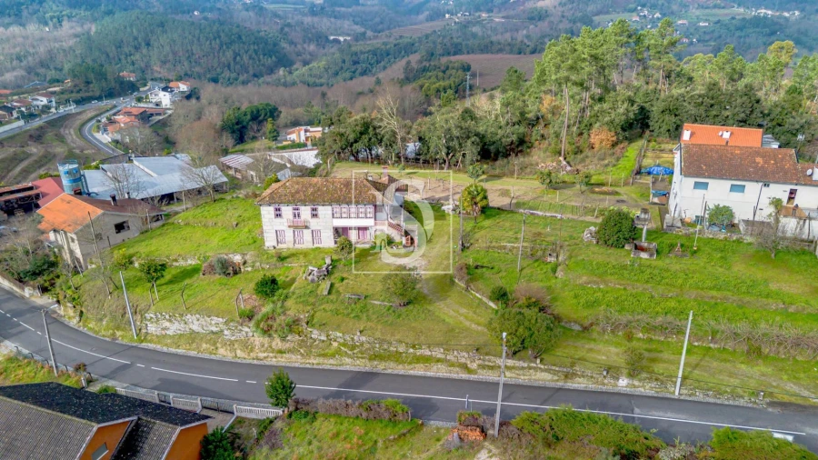 Moradia T3 para Venda em Fridão Foto 38