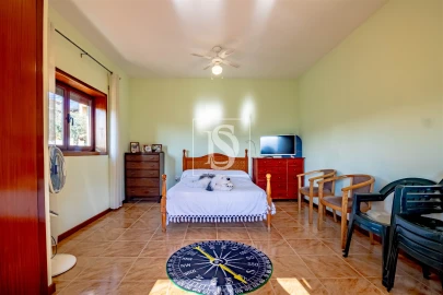 Moradia T7 para Venda em Vila Garcia, Aboim e Chapa