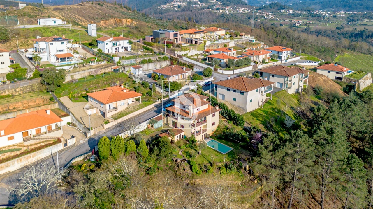 Moradia T7 para Venda em Vila Garcia, Aboim e Chapa Foto 39