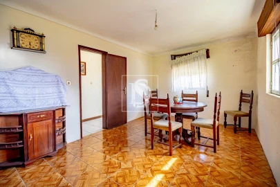 Moradia T5 para Venda em Sedielos
