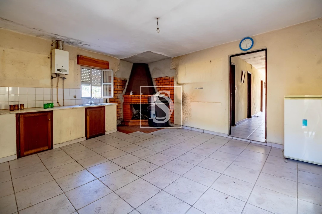 Moradia T5 para Venda em Sedielos Foto 12