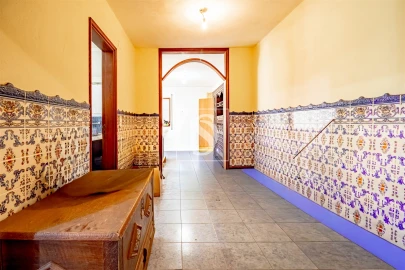 Moradia T4 para Venda em Mozelos