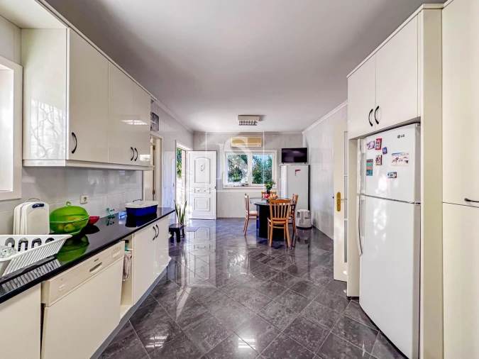 Moradia T4 para Venda em Amarante (São Gonçalo), Madalena, Cepelos e Gatão Foto 9