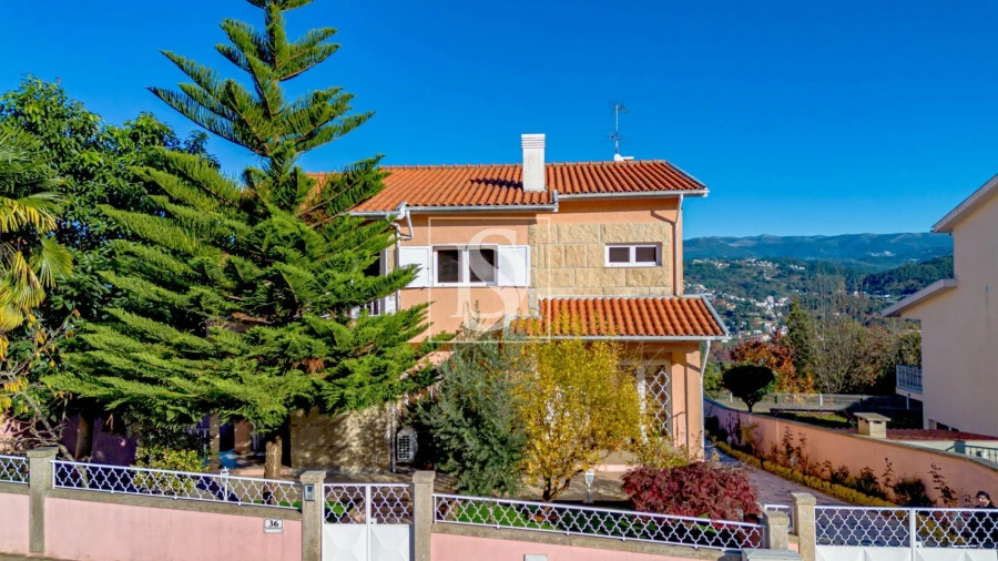 Moradia T4 para Venda em Amarante (São Gonçalo), Madalena, Cepelos e Gatão Foto 15