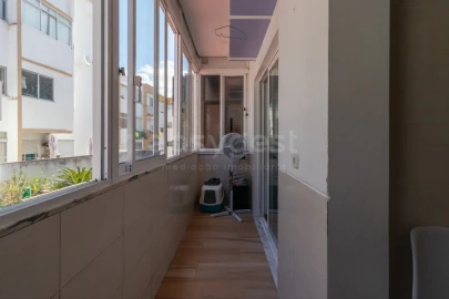 Apartamento T2 para Venda em Baixa da Banheira e Vale da Amoreira