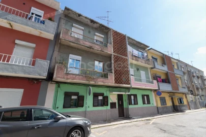 Apartamento T2 para Venda em Baixa da Banheira e Vale da Amoreira