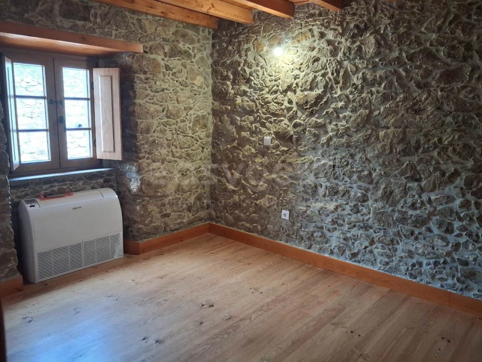 Moradia T1 para Venda em São Bartolomeu dos Galegos e Moledo Foto 7