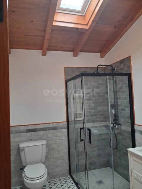 Moradia T1 para Venda em São Bartolomeu dos Galegos e Moledo